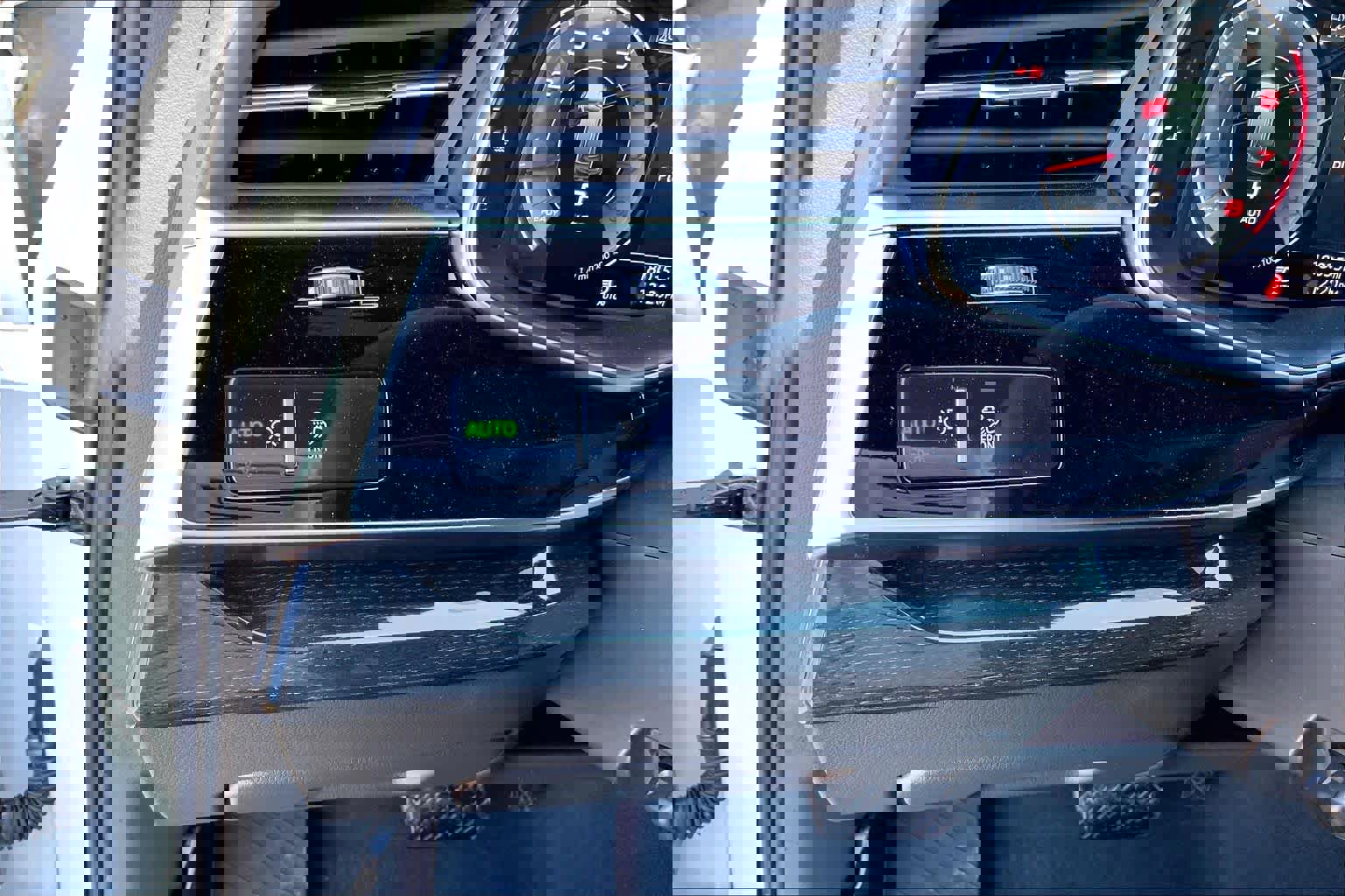 Used 2025 Audi Q7 3.0T Prestige image 33