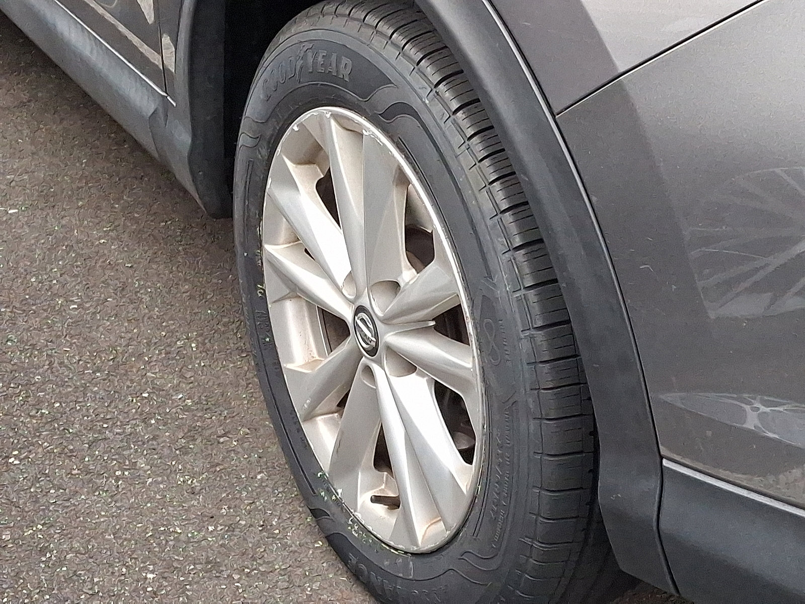 Used 2019 Nissan Rogue Sport SV w/ Technology Package image 10