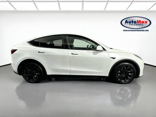 Used 2020 Tesla Model Y AWD image 10