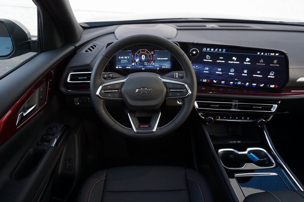 New 2026 Chevrolet Traverse Z71 image 14