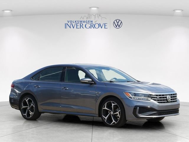 Used 2021 Volkswagen Passat 2.0T R-Line FWD image 1