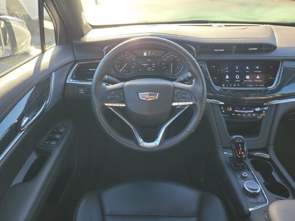 Used 2024 Cadillac XT6 Premium Luxury AWD/4WD image 16
