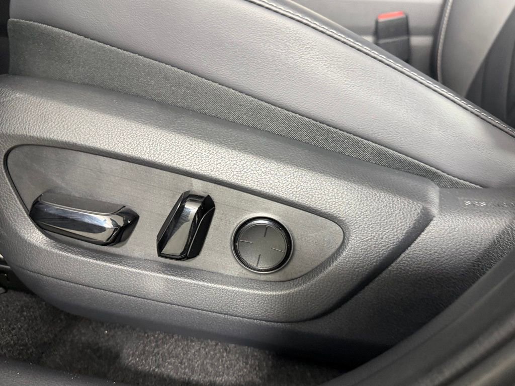 Used 2025 Lexus NX 450h+ AWD w/ Towing Package (2000 Lbs) image 23