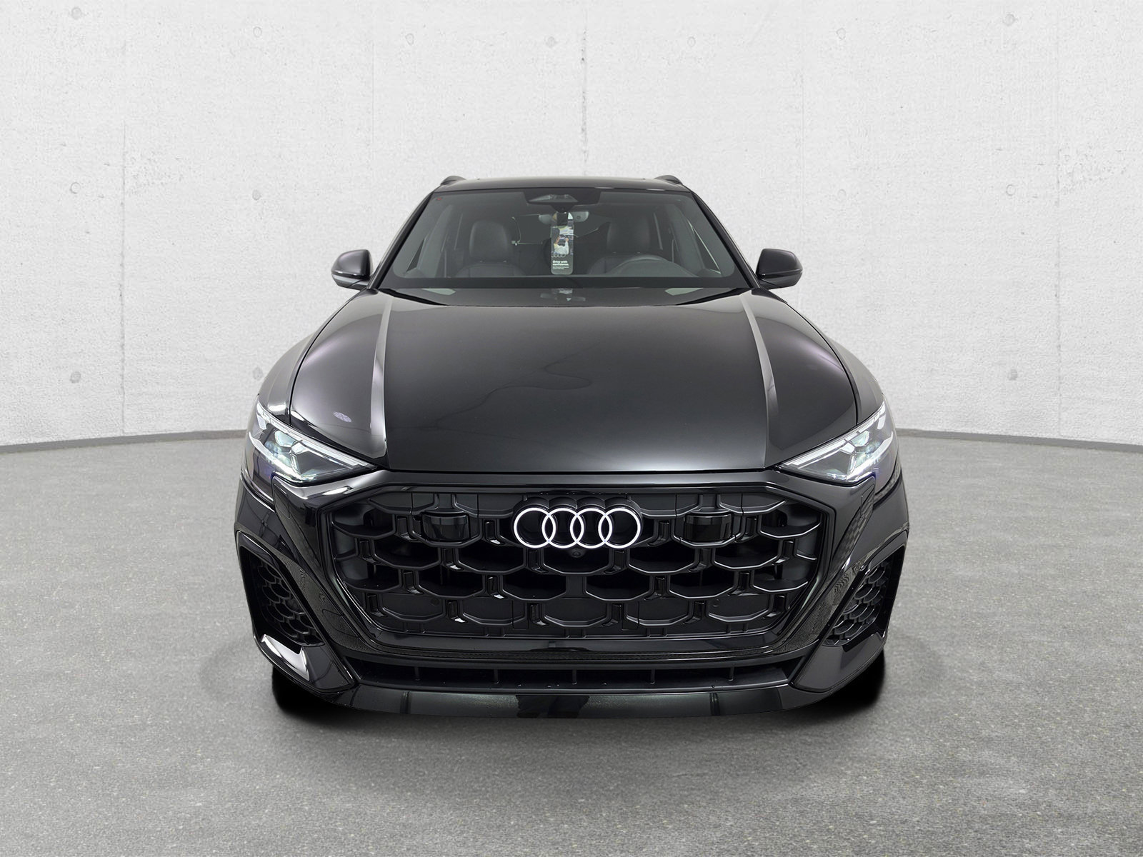 New 2027 Audi Q8 Premium Plus AWD/4WD image 2