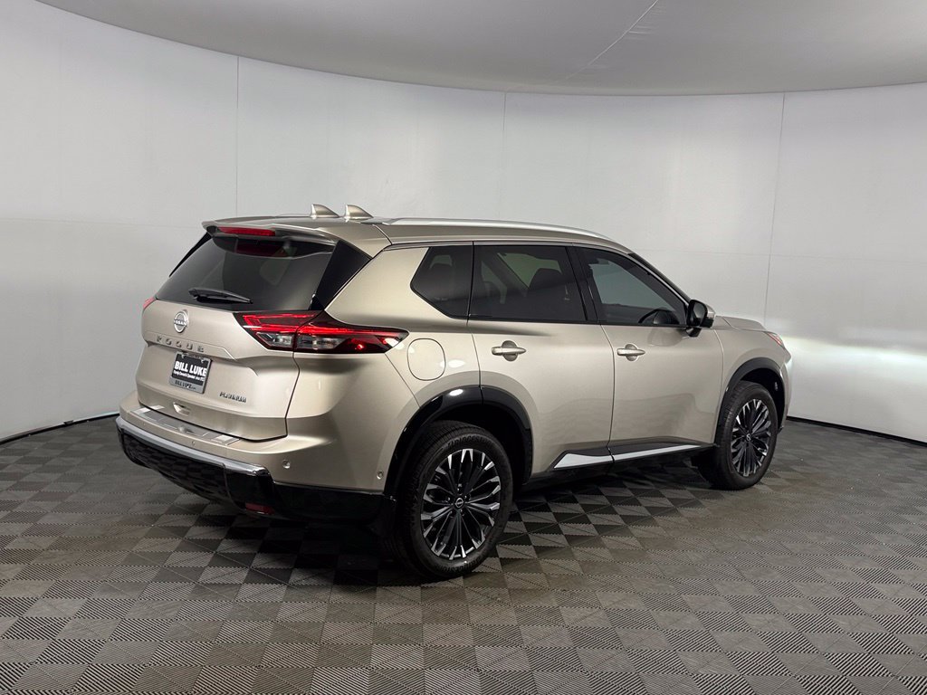 Used 2025 Nissan Rogue Platinum w/ Tech Package FWD image 10