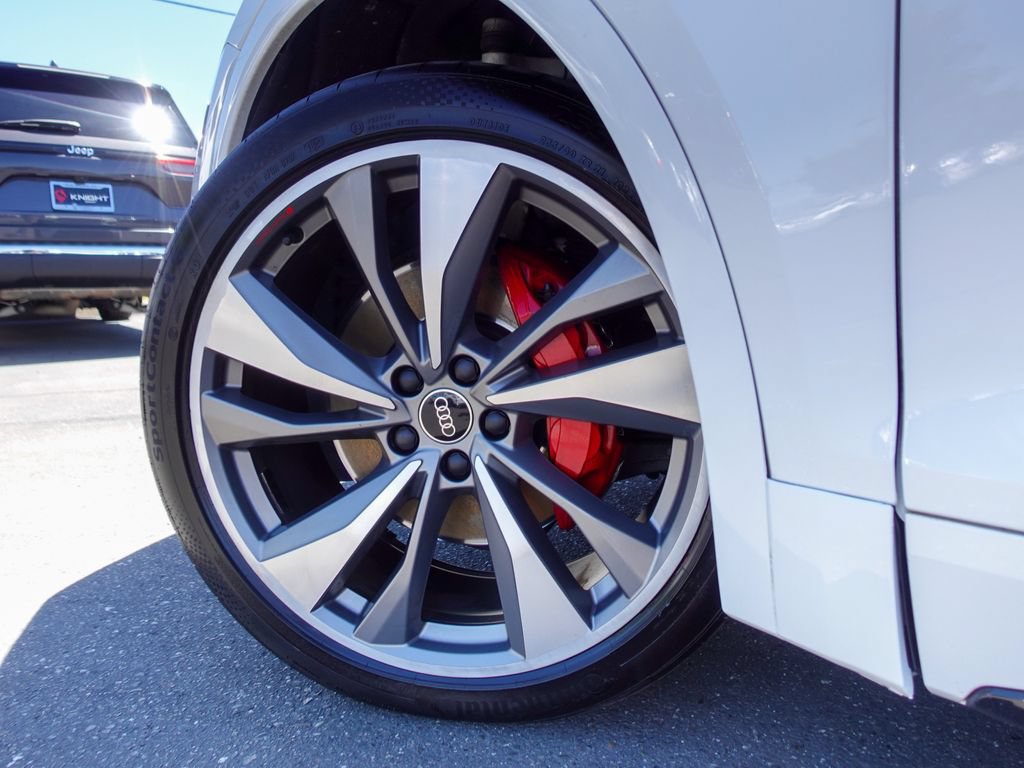 Used 2023 Audi SQ5 Prestige w/ Prestige Package AWD/4WD image 10
