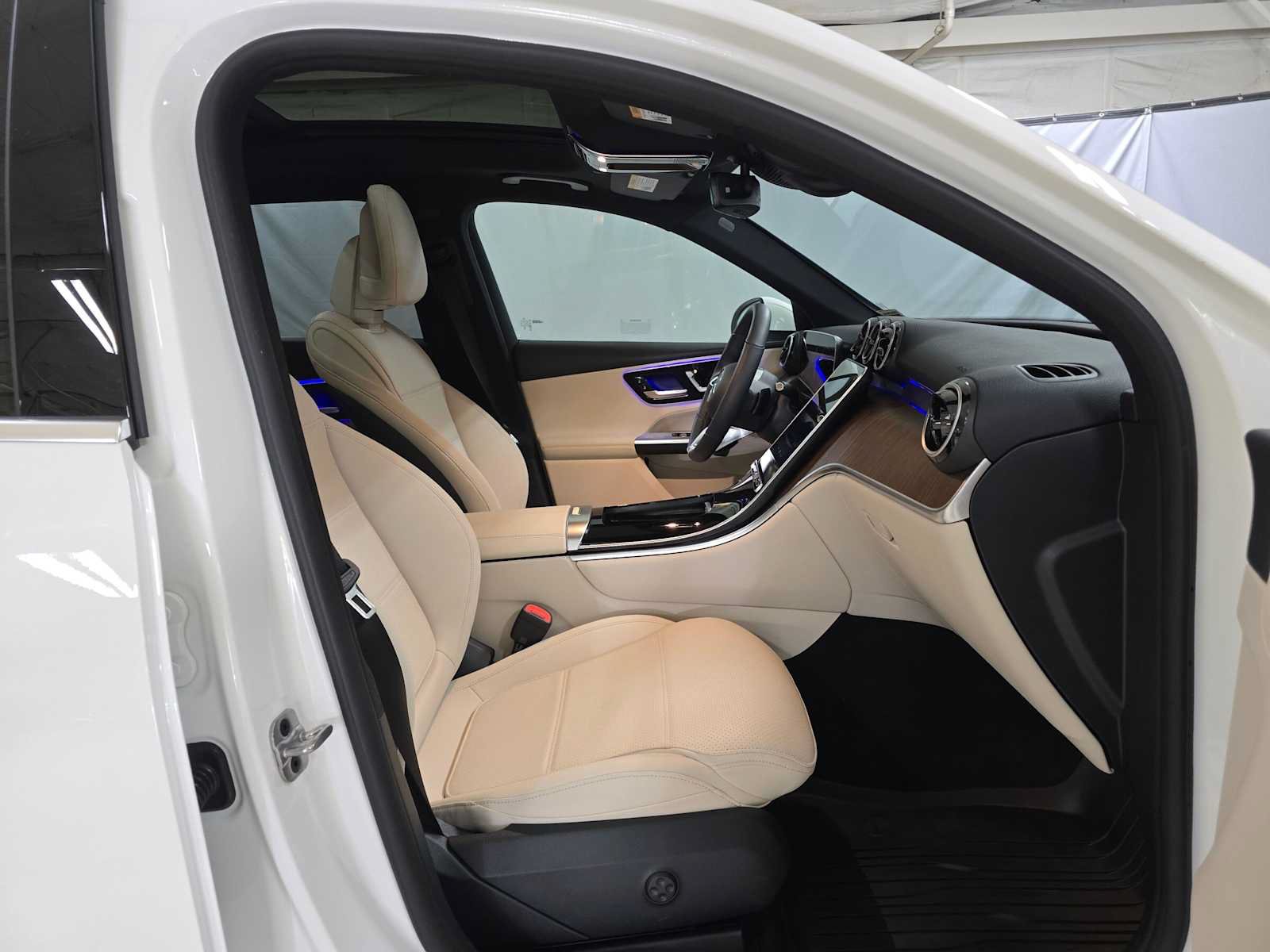 Certified 2026 Mercedes-Benz GLC 300 4MATIC image 10