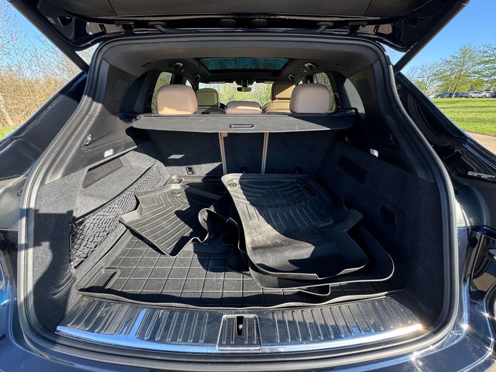 Certified 2023 Porsche Cayenne AWD/4WD image 34