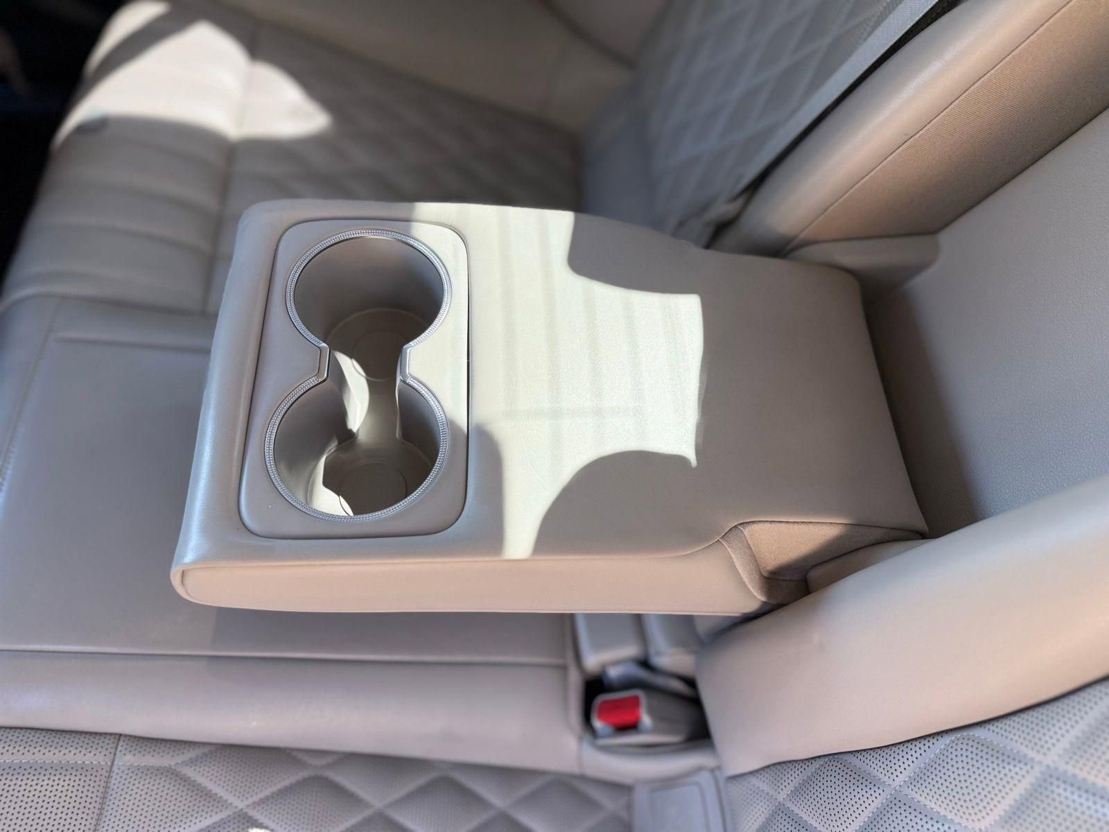 Used 2019 Genesis G70 3.3T Advanced w/ Prestige Package image 28