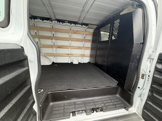 Used 2024 Chevrolet Express 2500 w/ Driver Convenience Package image 33