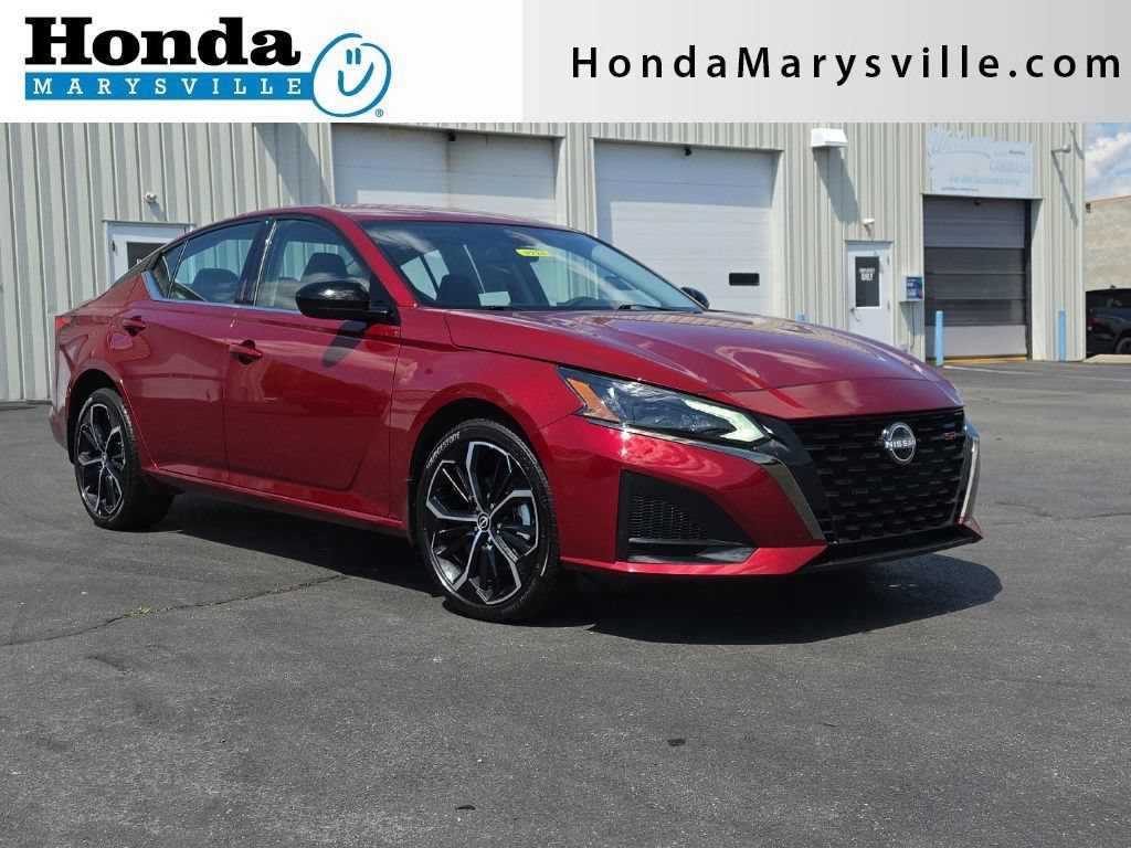 Used 2025 Nissan Altima 2.5 SR