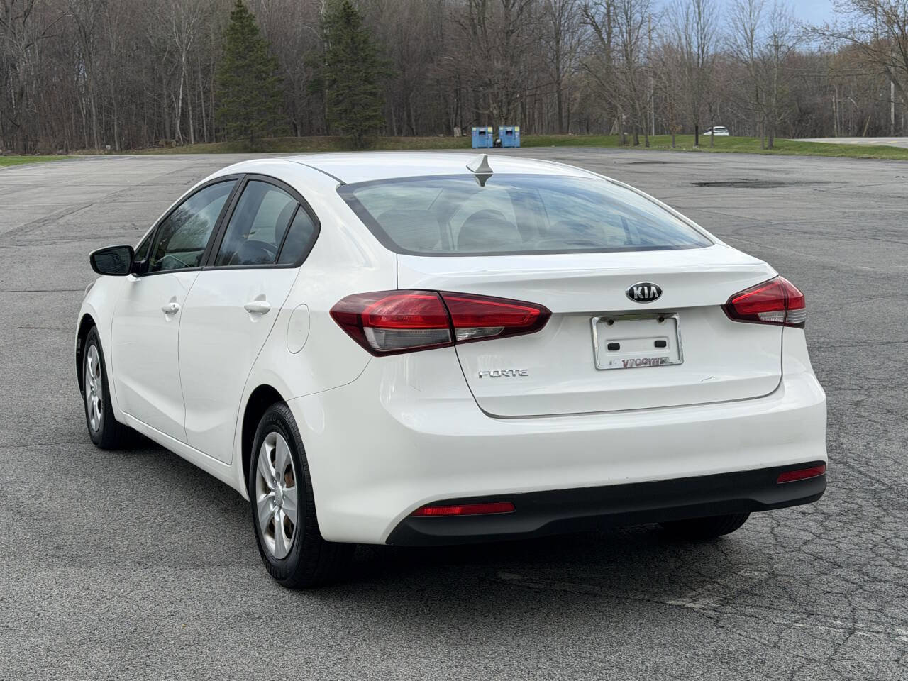 Used 2018 Kia Forte LX image 7