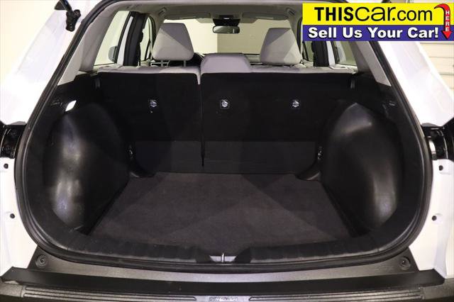 Used 2025 Toyota Corolla Cross L FWD image 25