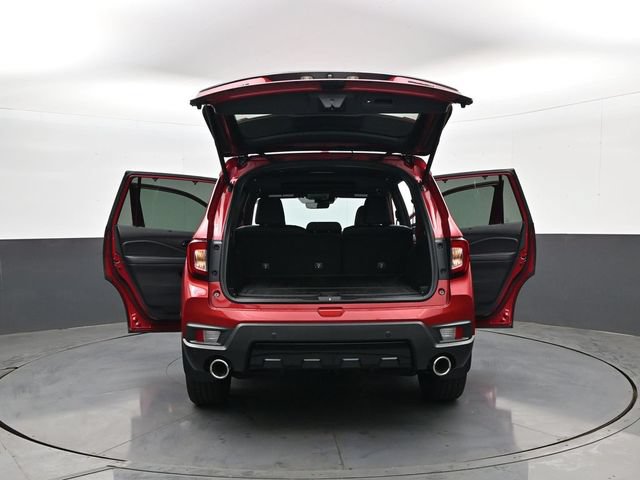 Used 2024 Honda Passport Black Edition image 32