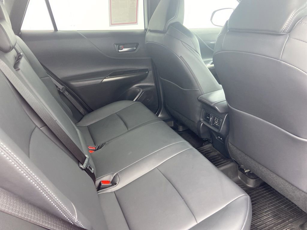 Certified 2024 Toyota Venza Nightshade image 7