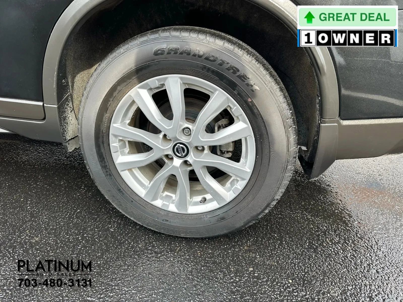 Used 2020 Nissan Rogue SV image 22