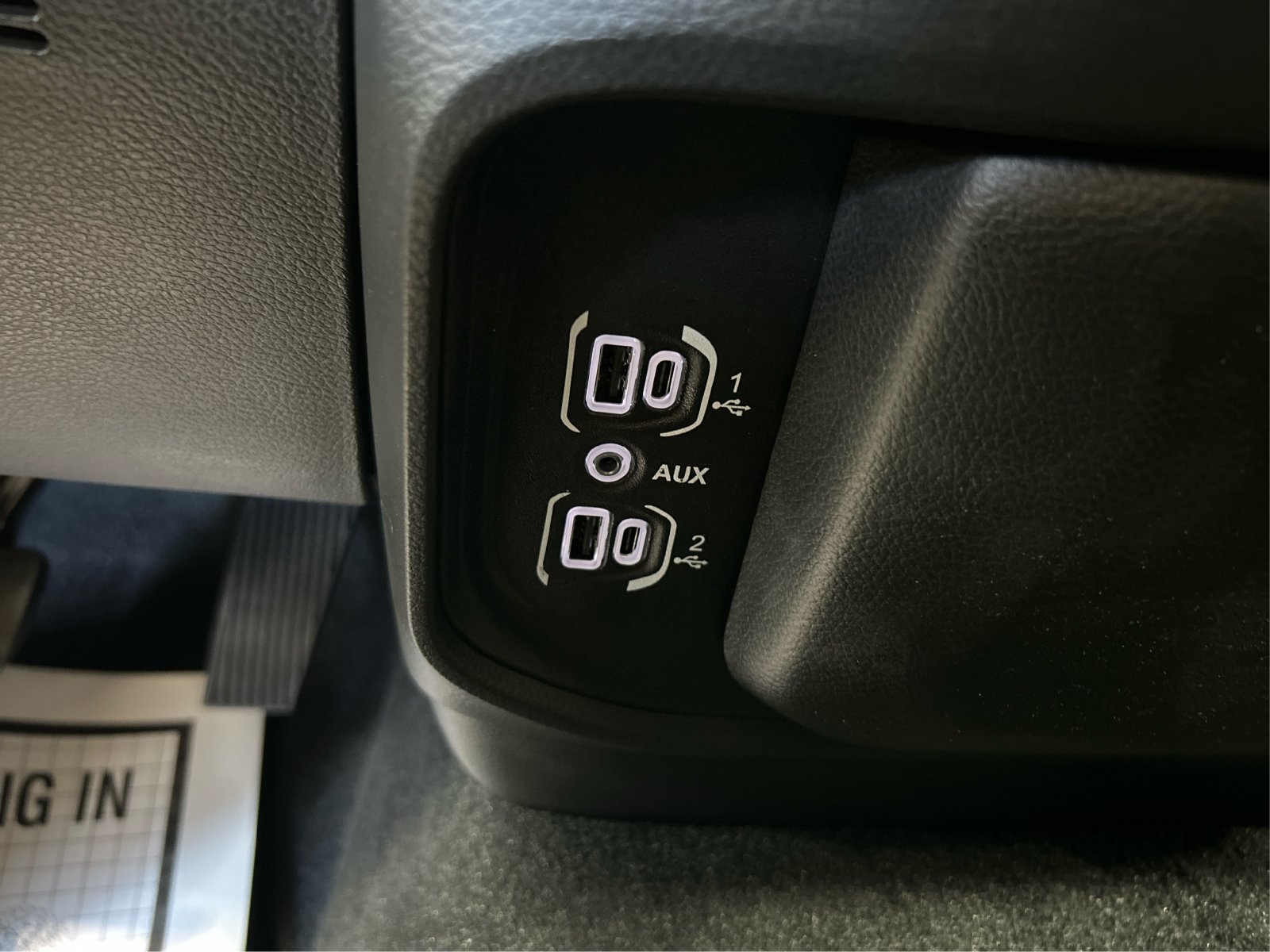 New 2026 RAM 1500 Tradesman AWD/4WD image 31