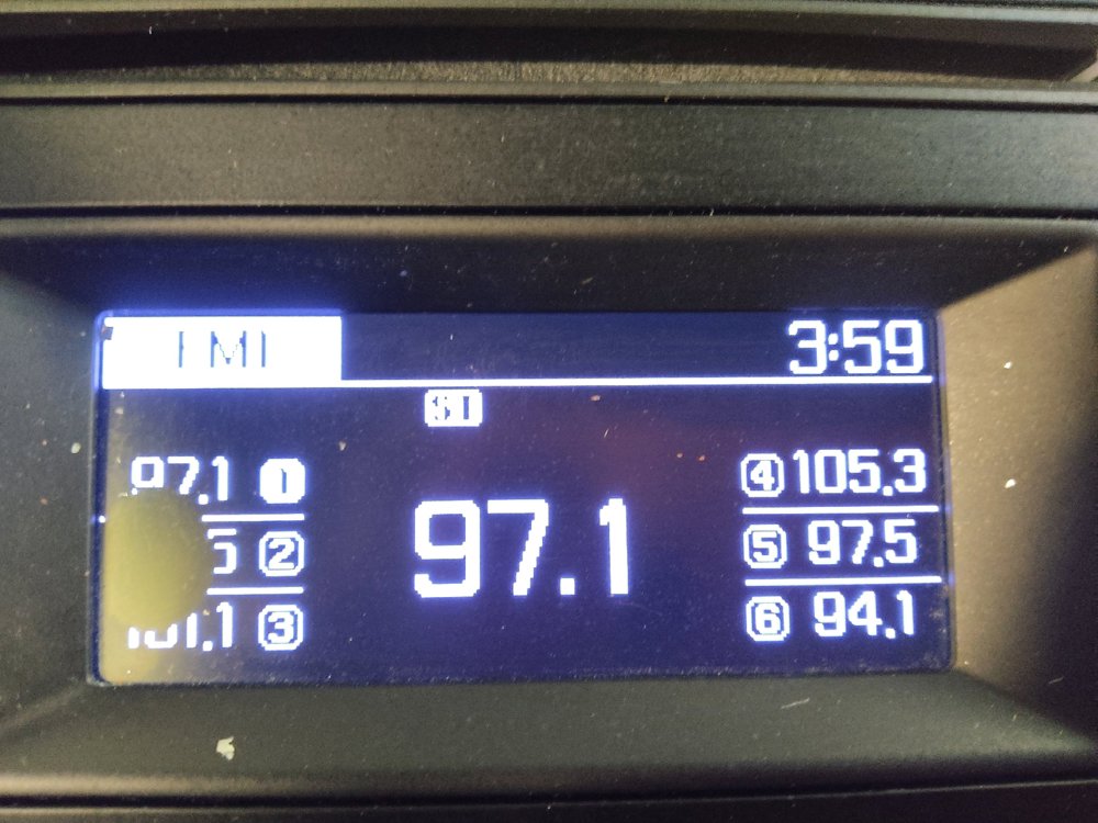 Used 2017 Hyundai Elantra SE image 25