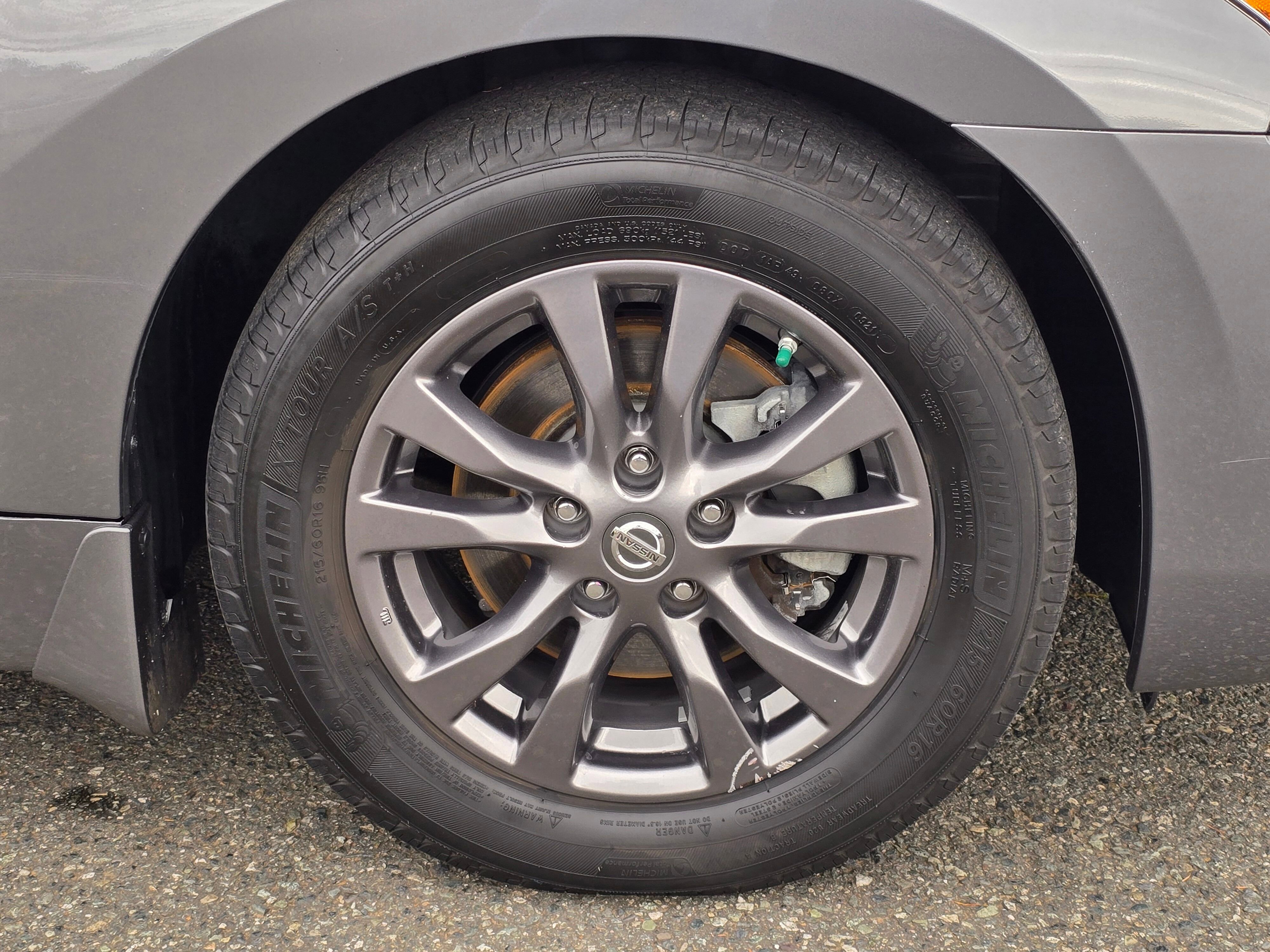 Used 2015 Nissan Altima 2.5 S w/ Special Edition Package FWD image 9