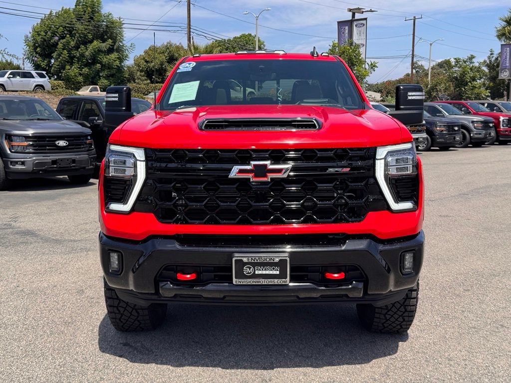 Used 2024 Chevrolet Silverado 2500 ZR2 w/ Technology Package AWD/4WD image 6