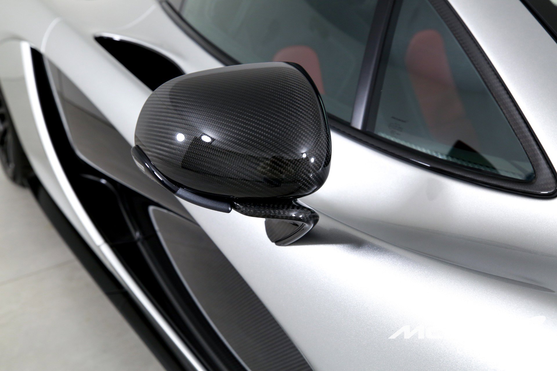 Used 2015 McLaren P1 image 34