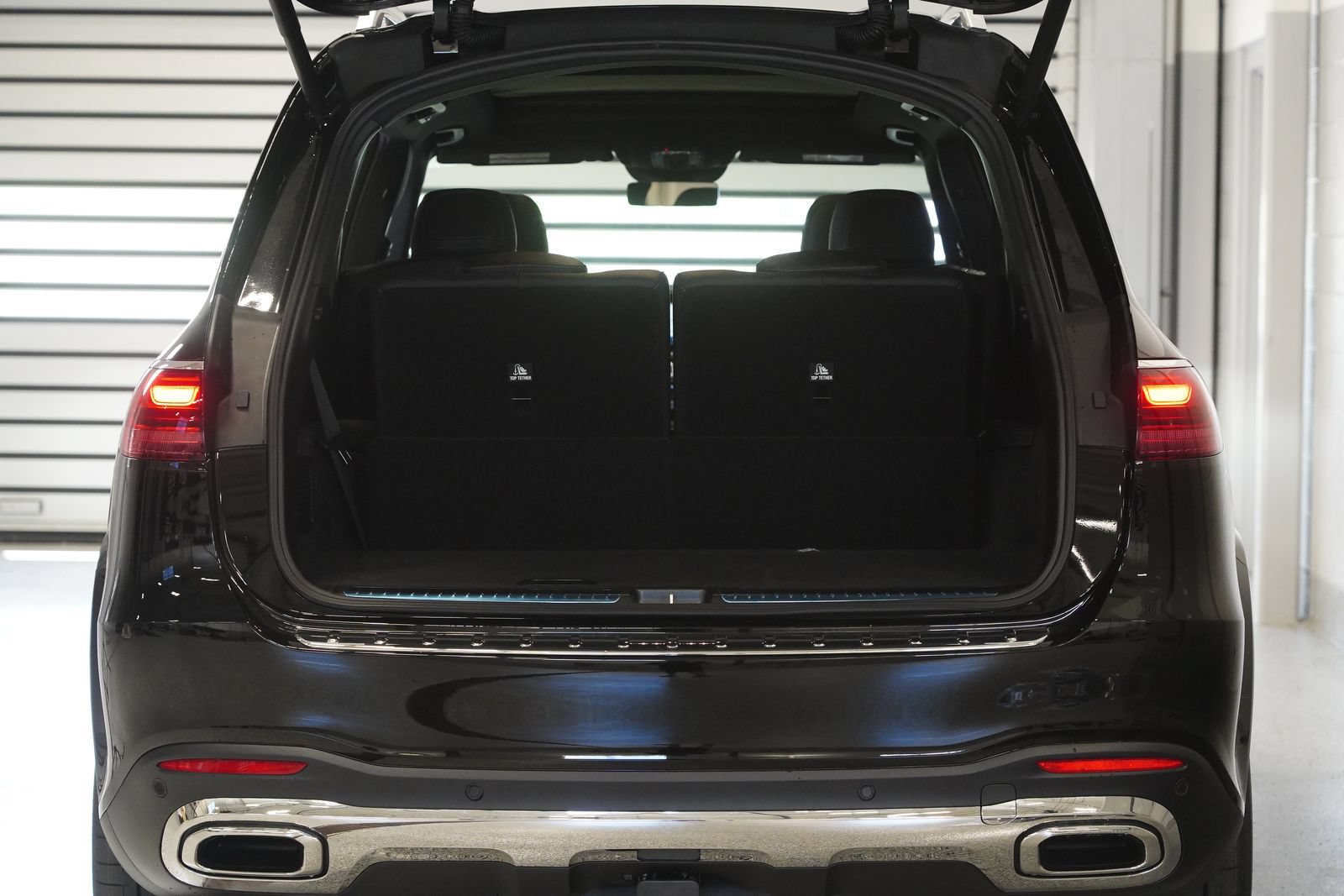 New 2026 Mercedes-Benz GLS 450 4MATIC image 34