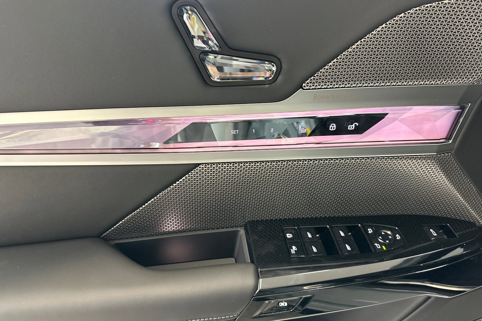 New 2026 BMW i7 eDrive50 w/ Executive Package image 13