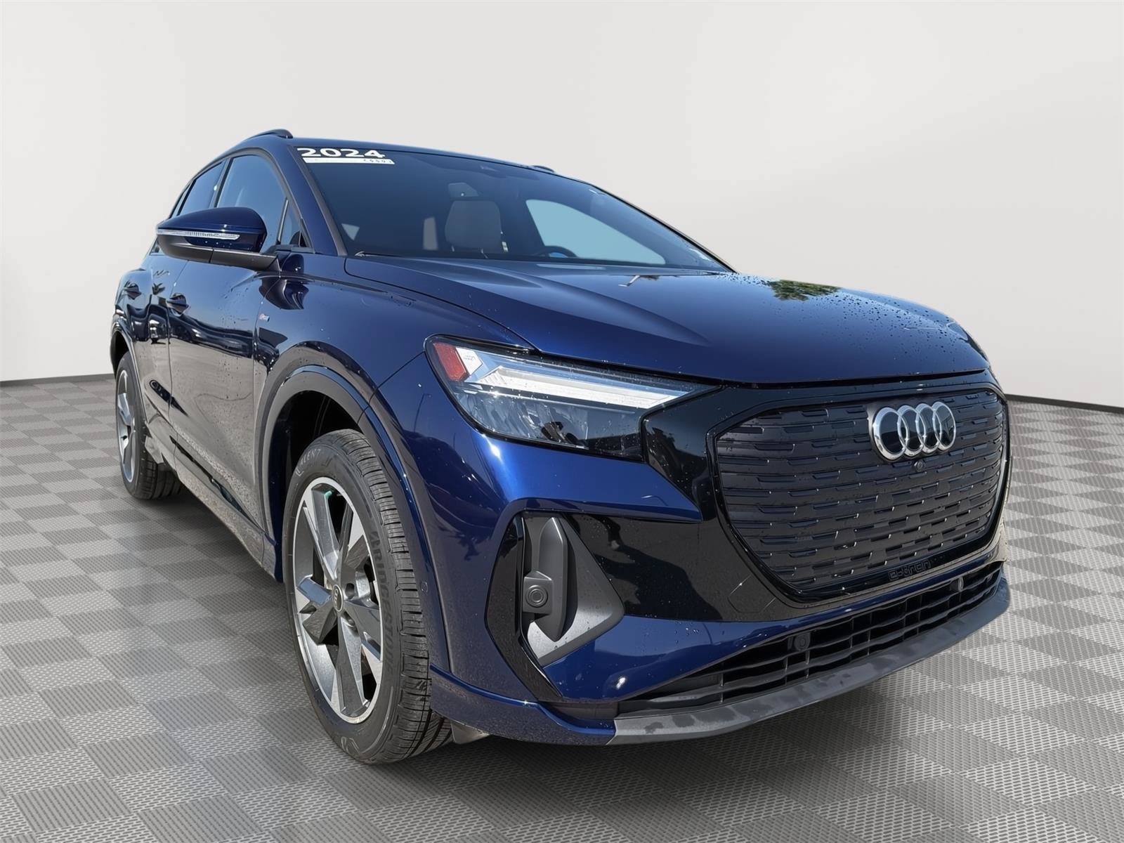 Certified 2024 Audi Q4 e-tron Premium Plus AWD/4WD image 7