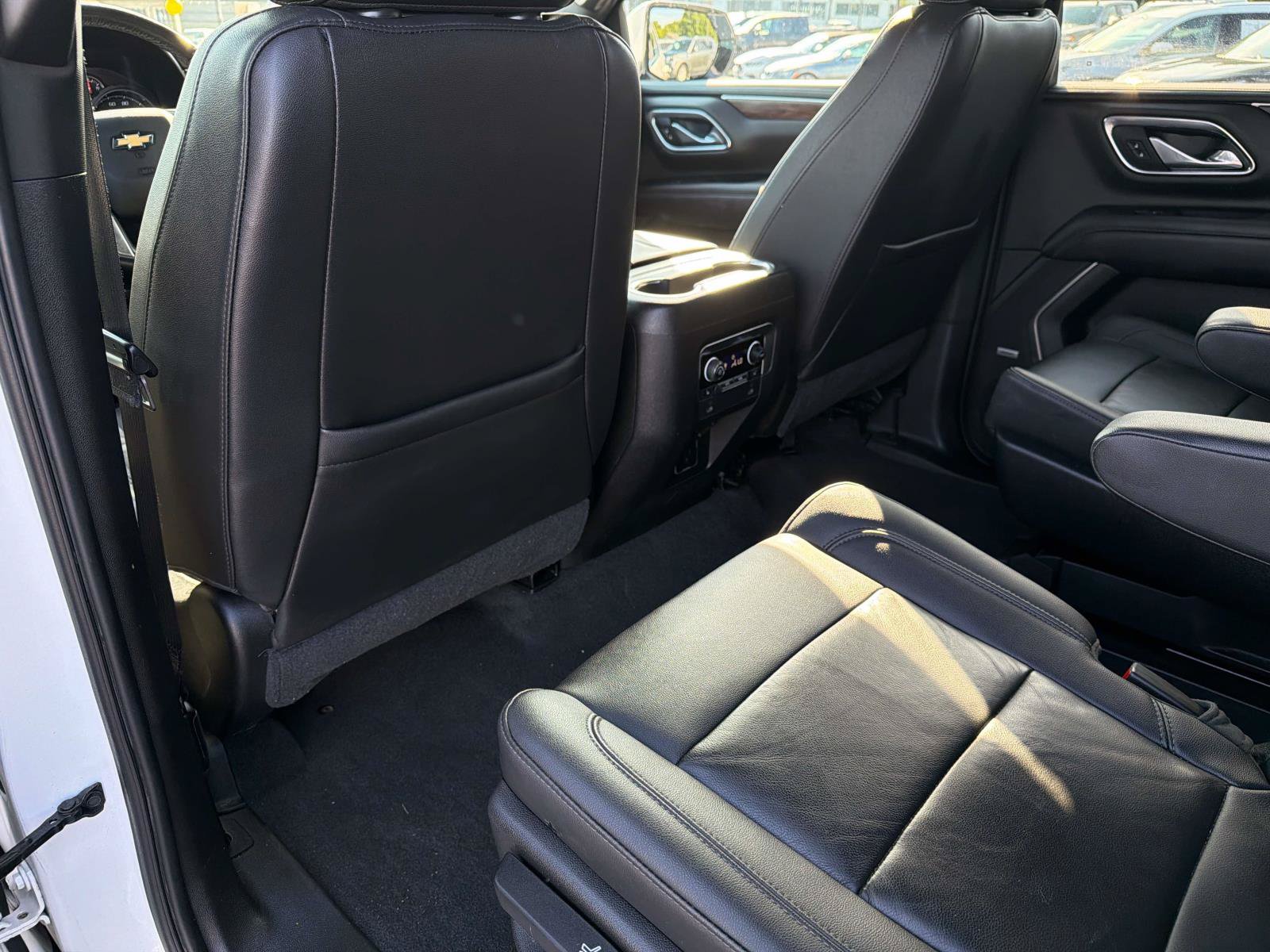 Used 2021 Chevrolet Tahoe LT w/ LT Signature Package AWD/4WD image 19