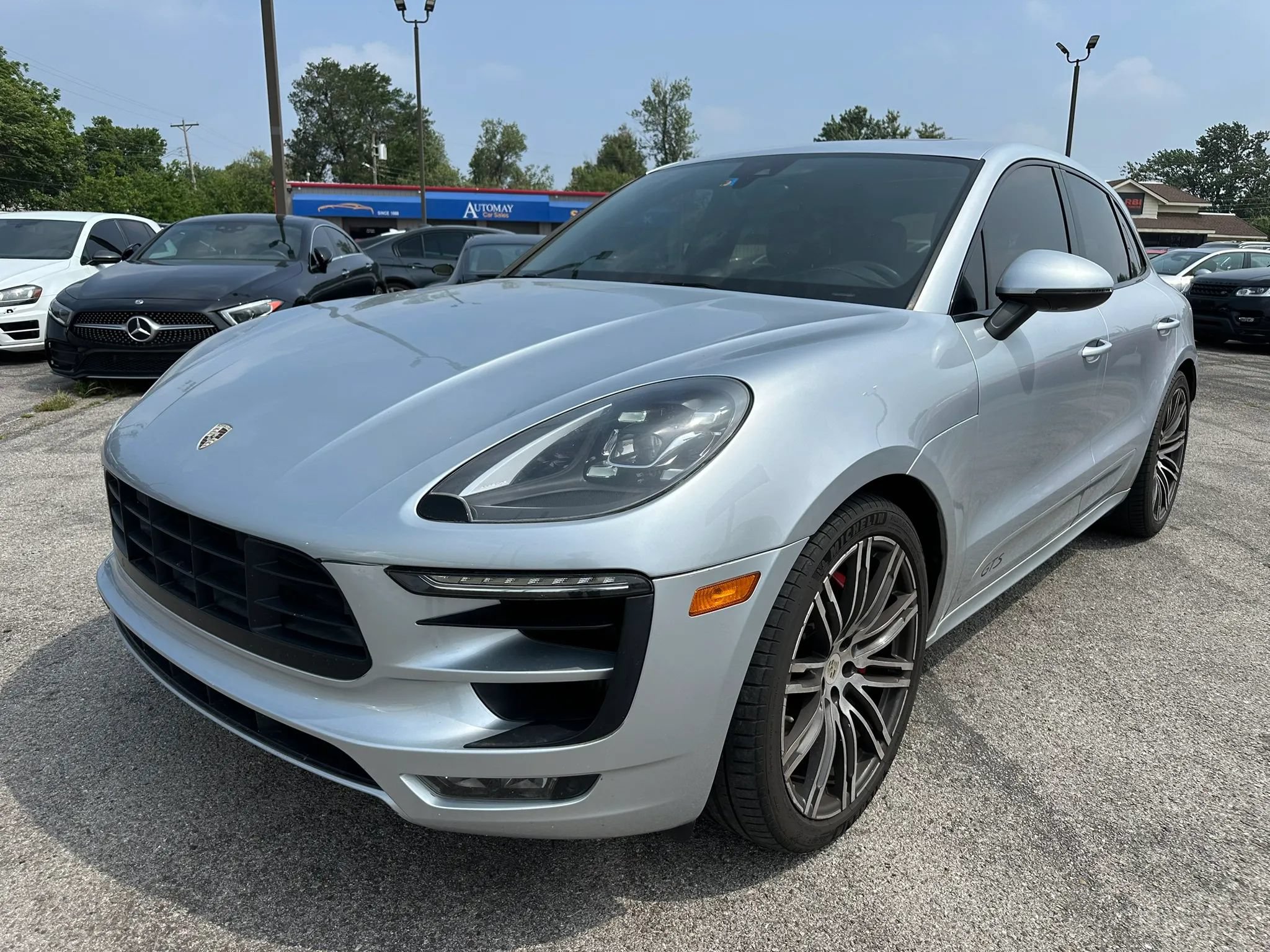 Used 2017 Porsche Macan GTS AWD/4WD image 29