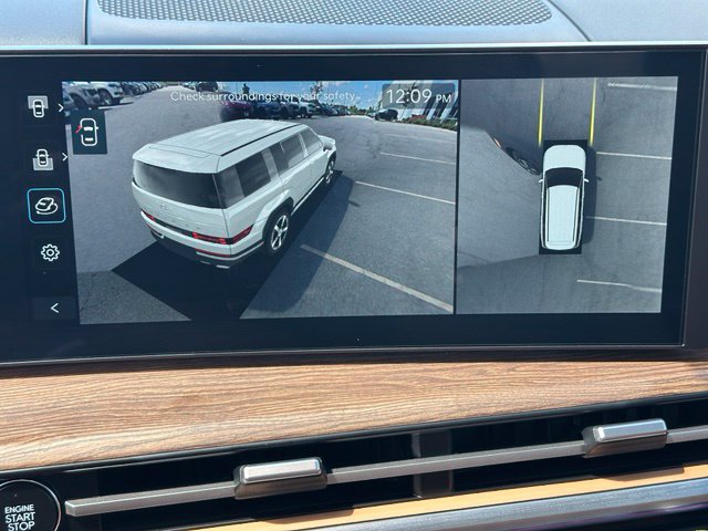 Used 2025 Hyundai Santa Fe Limited AWD/4WD image 37