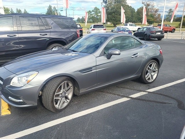 Used 2016 Mercedes-Benz SLK 300