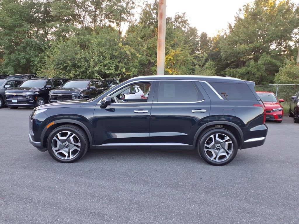 Used 2024 Hyundai Palisade Limited FWD image 6