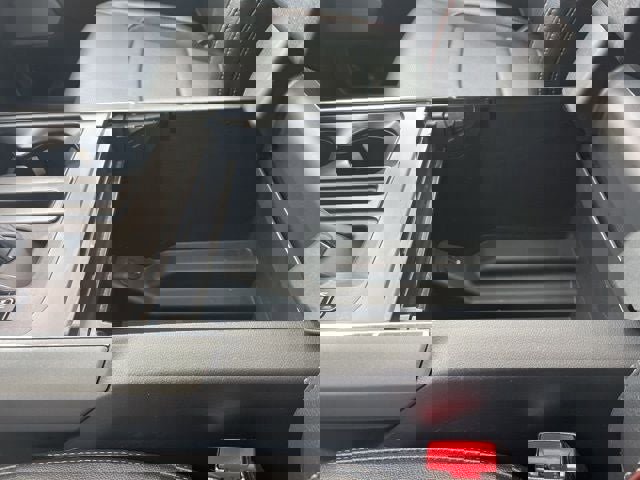 Used 2023 Ford F150 Lariat w/ Trailer Tow Package image 39