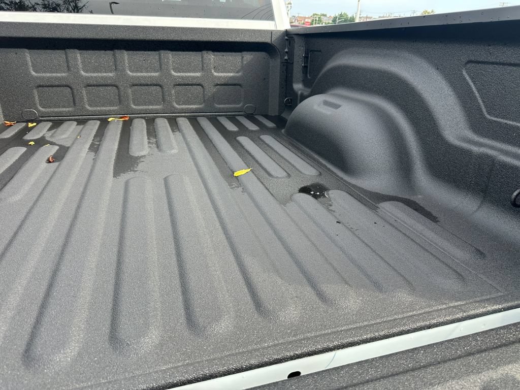 New 2025 RAM 2500 Big Horn AWD/4WD image 17