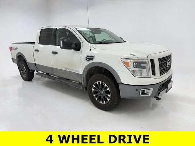 Used 2019 Nissan Titan PRO-4X w/ Pro-4x Convenience Package AWD/4WD video 1