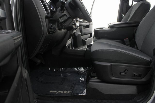 Used 2024 RAM 2500 Big Horn w/ Bed Utility Group image 15