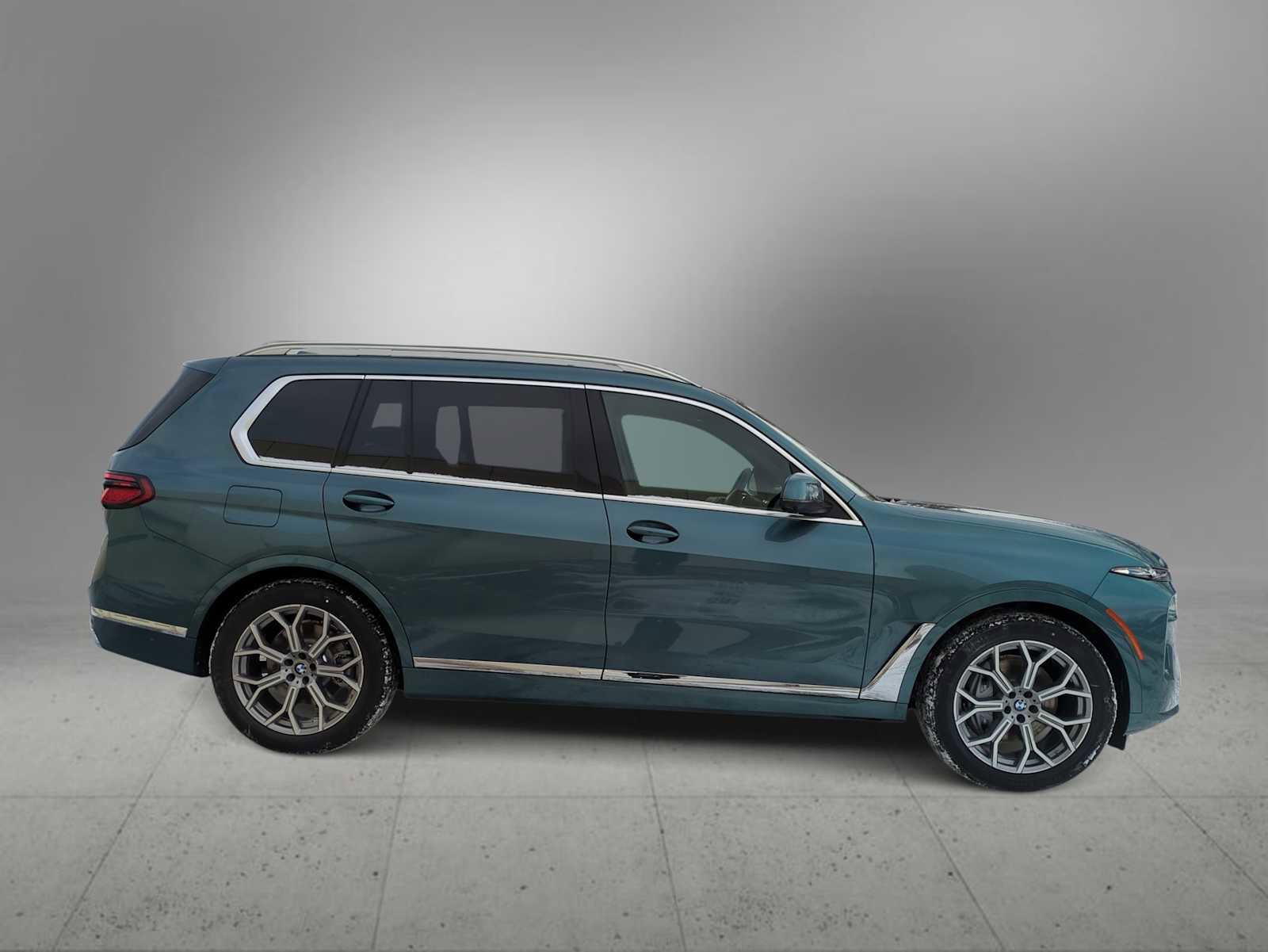 New 2026 BMW X7 xDrive40i image 9