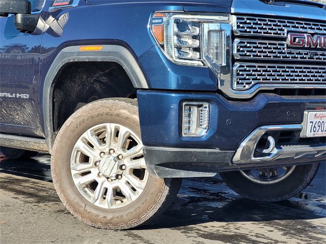 Used 2023 GMC Sierra 3500 Denali w/ Denali Ultimate Package image 3