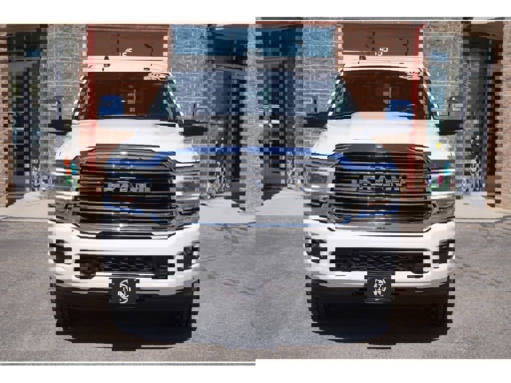 Used 2024 RAM 2500 Laramie image 2