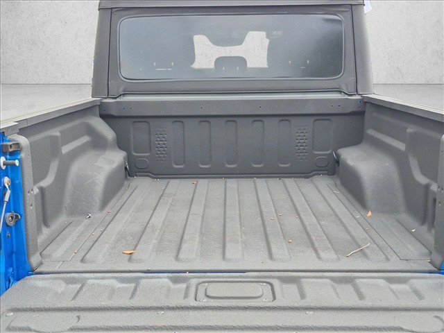 Used 2020 Jeep Gladiator Rubicon AWD/4WD image 6