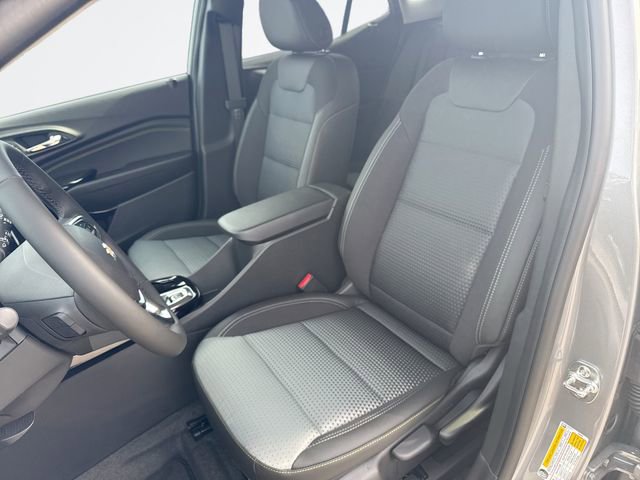 New 2026 Chevrolet Trax LT w/ Driver Confidence Package image 11