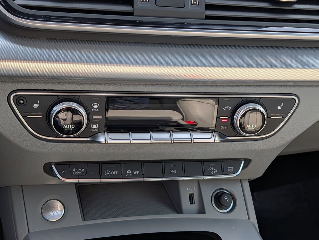 Used 2025 Audi Q5 2.0T Premium image 46