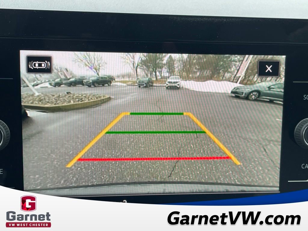 New 2026 Volkswagen Taos SE image 19