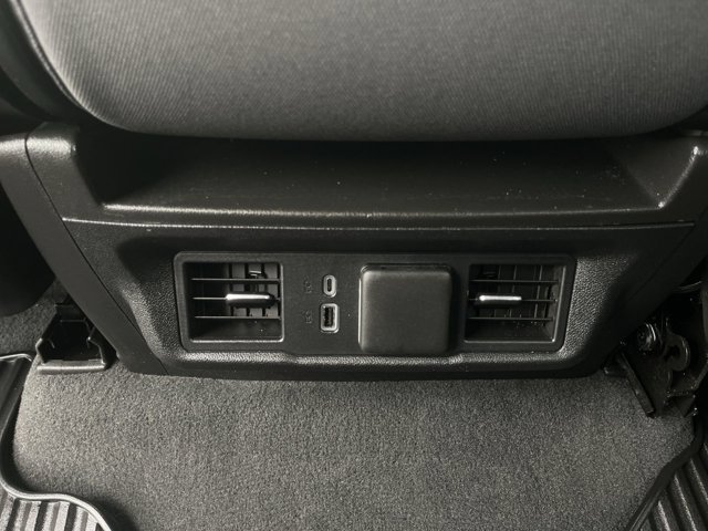 Used 2025 Chevrolet Silverado 1500 LT AWD/4WD image 22