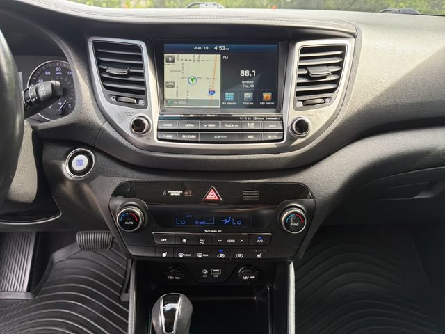 Used 2017 Hyundai Tucson SE Plus FWD image 21