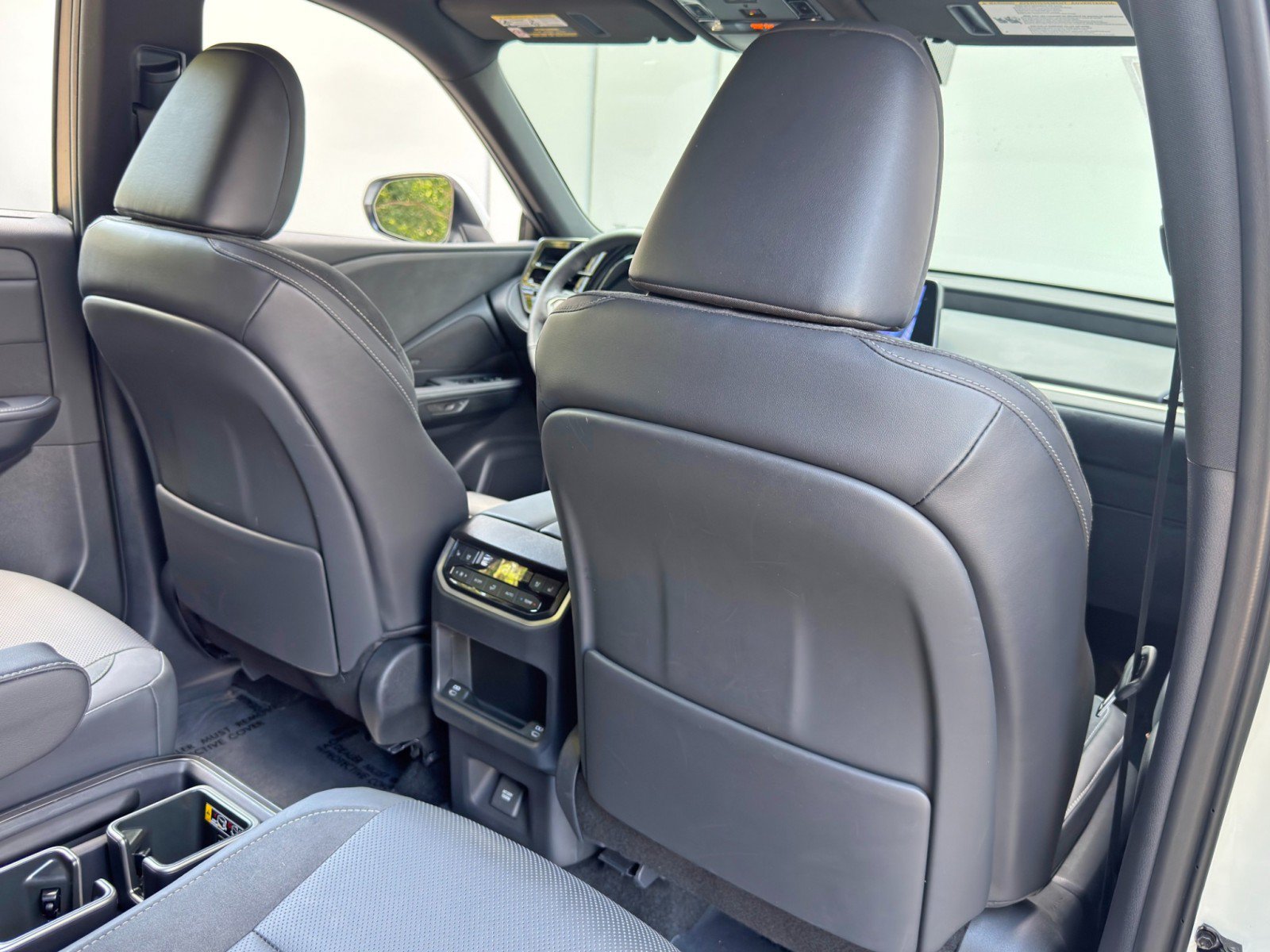 Used 2025 Lexus TX 550h AWD Plug-In Hybrid w/ Technology Package image 34