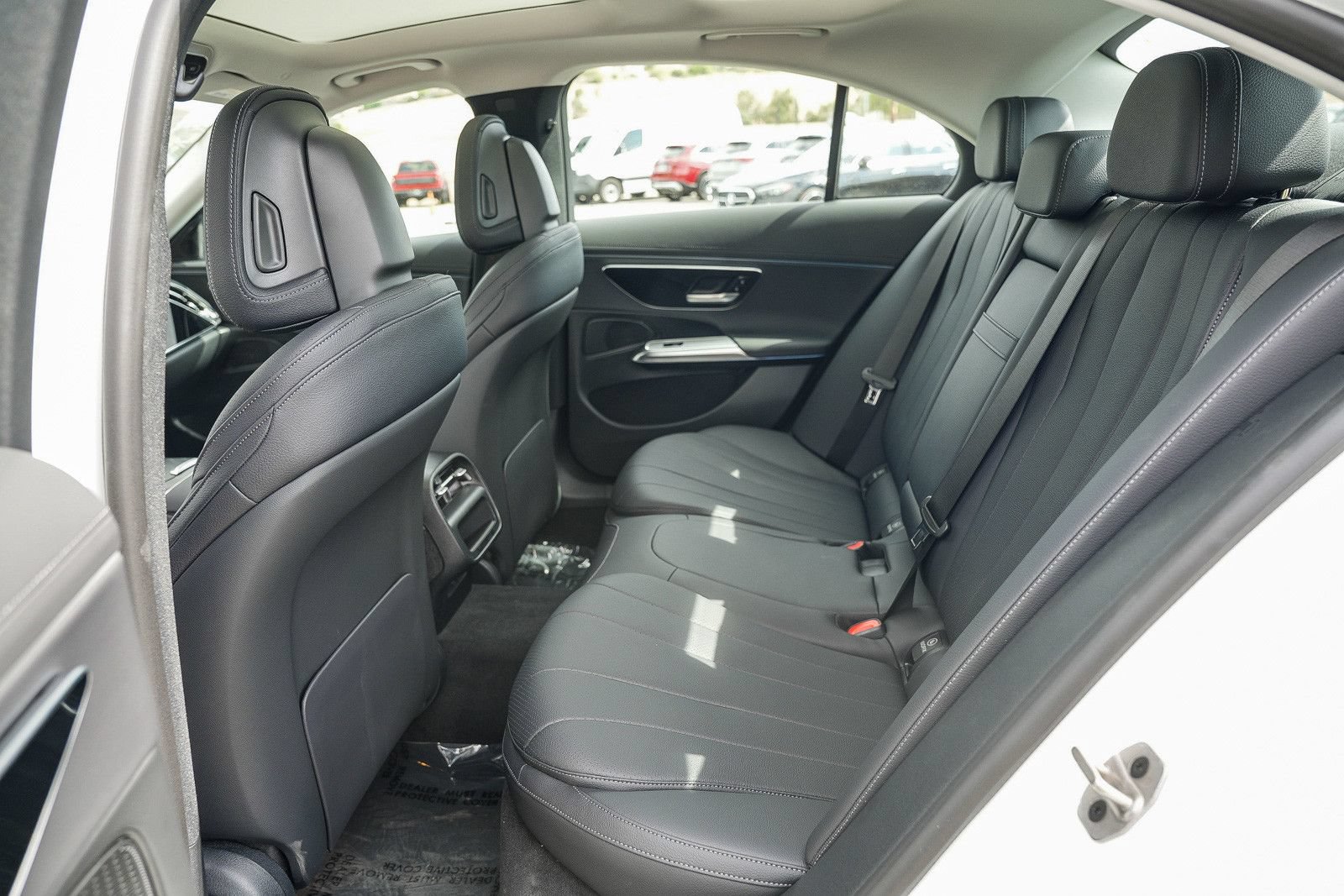 Certified 2024 Mercedes-Benz E 350 4MATIC Sedan image 18