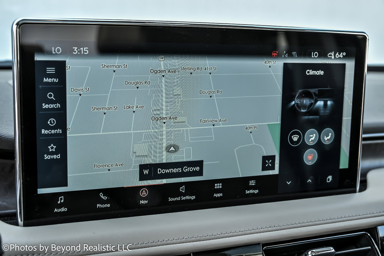 Used 2021 Lincoln Nautilus Reserve image 33