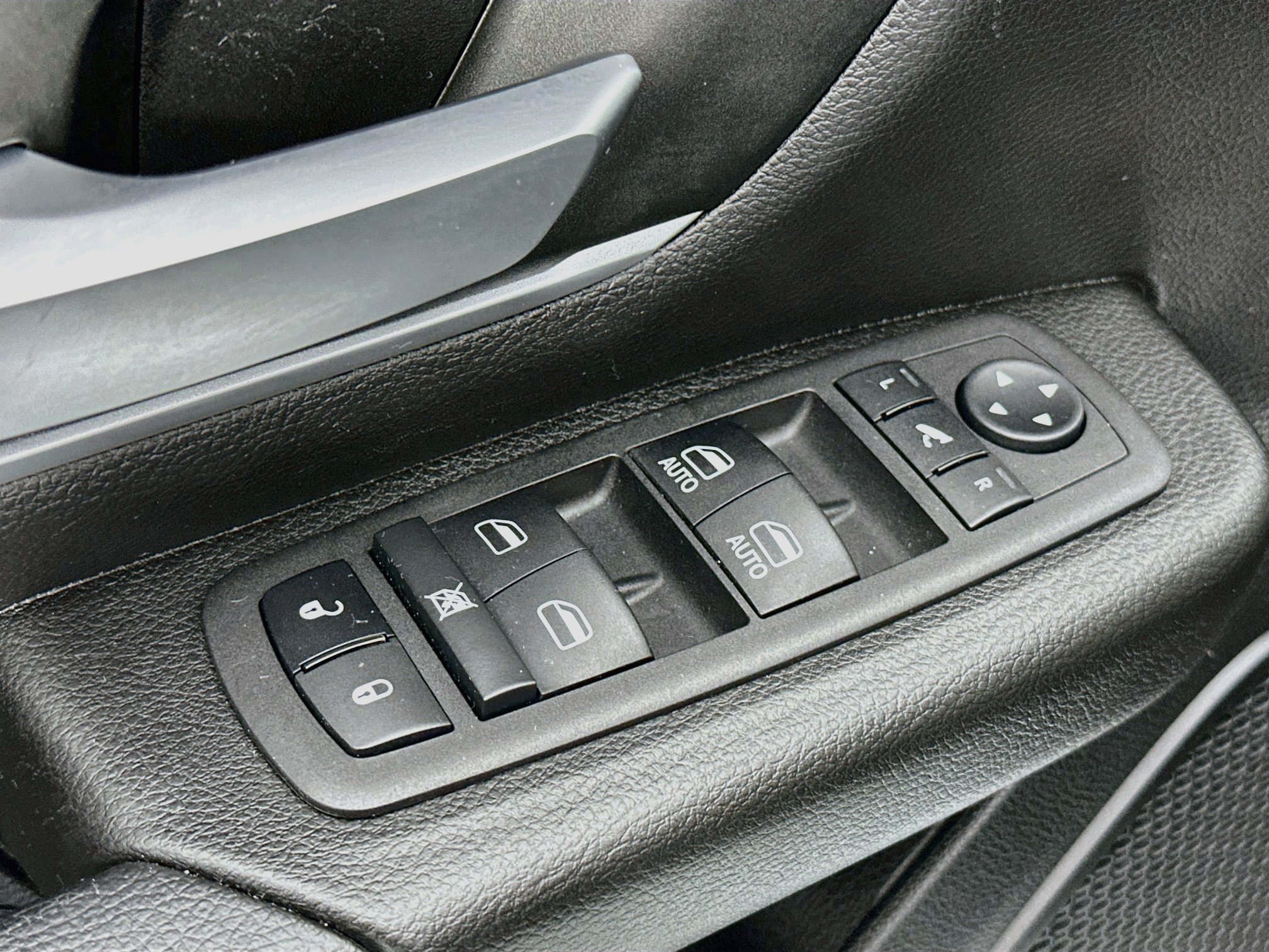 Used 2023 RAM 1500 Big Horn RWD image 18